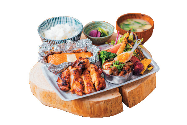 海沿いのキコリ食堂