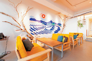 海沿いのキコリ食堂