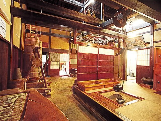 飛騨民族考古館