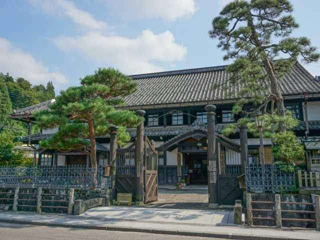 高山市政記念館