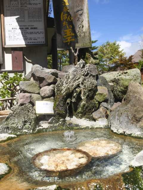 【奥飛騨温泉郷×ショッピング】はんたい玉子が人気のみやげ店「つるや商店」