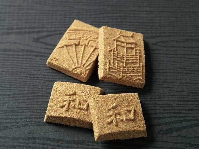 分隣堂の麦落雁