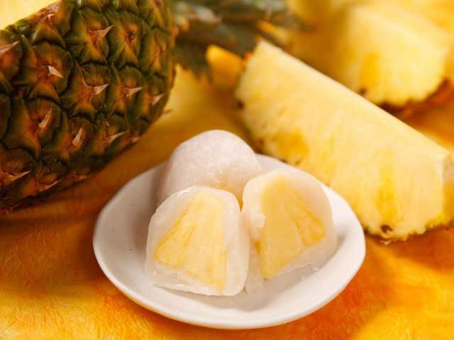 JAPANESE SWEETSARTIST SHINYAproduced by 福壽庵のフルーツ大福