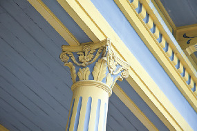 1.旧函館区公会堂(重要文化財)