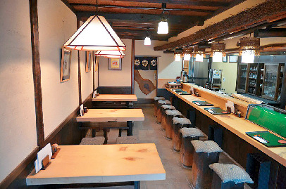 【鎌倉駅周辺のランチスポット】ジューシーなのにヘルシーなハンバーグ「鎌倉六弥太」