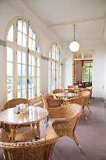 ティールーム ヴィクトリアンローズ