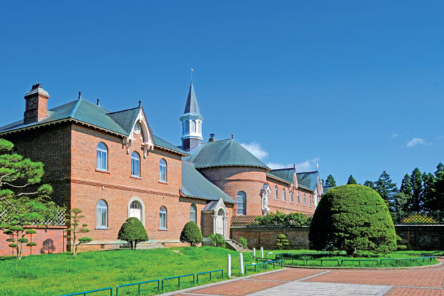 【湯の川周辺×観光】西欧の古城を思わせる日本初の女子観想修道院「天使の聖母 トラピスチヌ修道院」