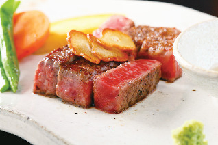 鉄板焼 さわふじ