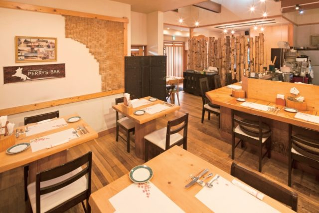 カフェレストランペリーズバー