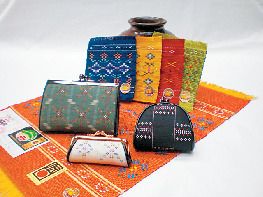 読谷村伝統工芸総合センター