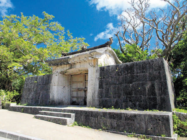 【沖縄でやりたいこと×首里城公園へ】朱赤がまぶしい!?「首里城公園(那覇・首里)」
