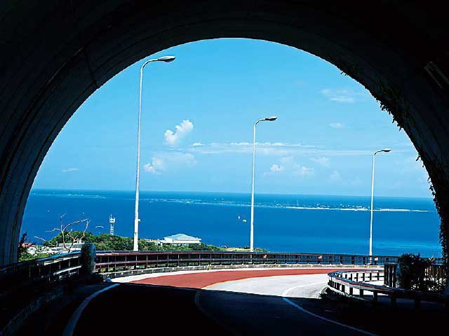 9:30 ①ニライ橋・カナイ橋