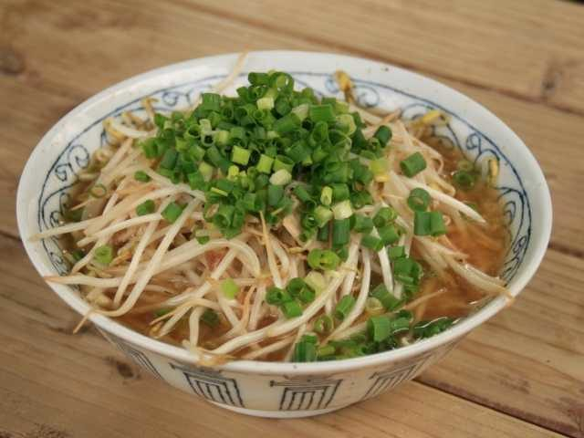 【久米島のグルメスポット】久米島そば処 やん小~