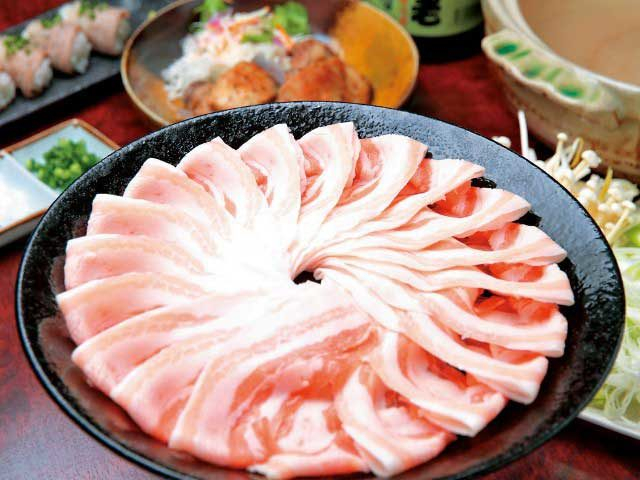 【那覇・国際通り×グルメ】紅豚料理の店 いつ世