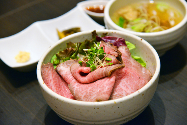 【仙台駅で人気のお店】1F tekuteせんだい