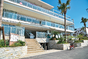 材木座テラスでおしゃれに浸る