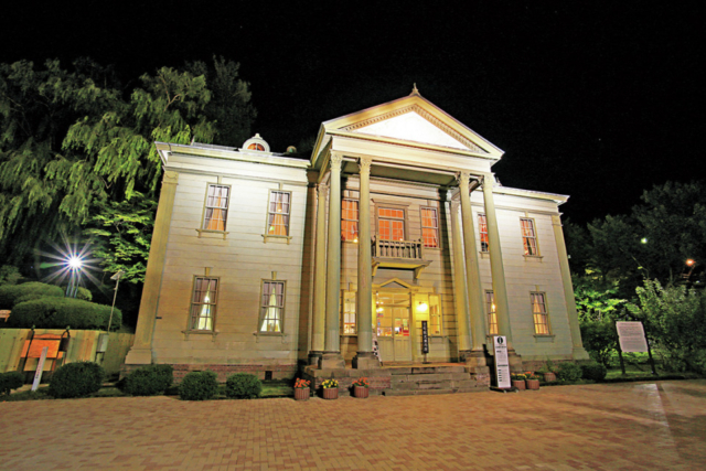 【函館・ライトアップスポットD】かつての行政中心地たる荘厳さ「元町公園」