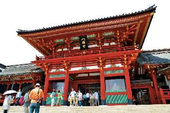 ②11:00 鶴岡八幡宮へお参り