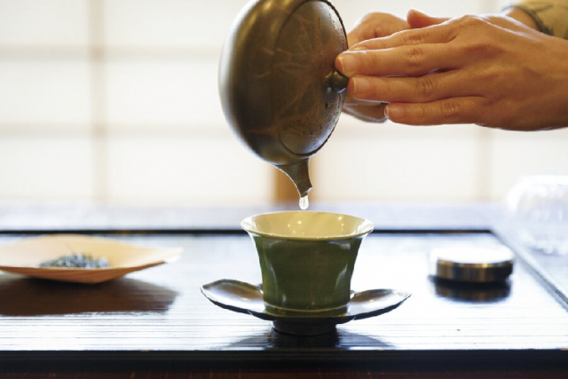 【嵐山のカフェ&グルメ】9.いい抹茶だからこそ際立つふわもこエスプーマの味わい「茶三楽」