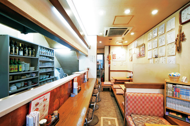 豊富な創作メニューが評判「牛たん おやま」