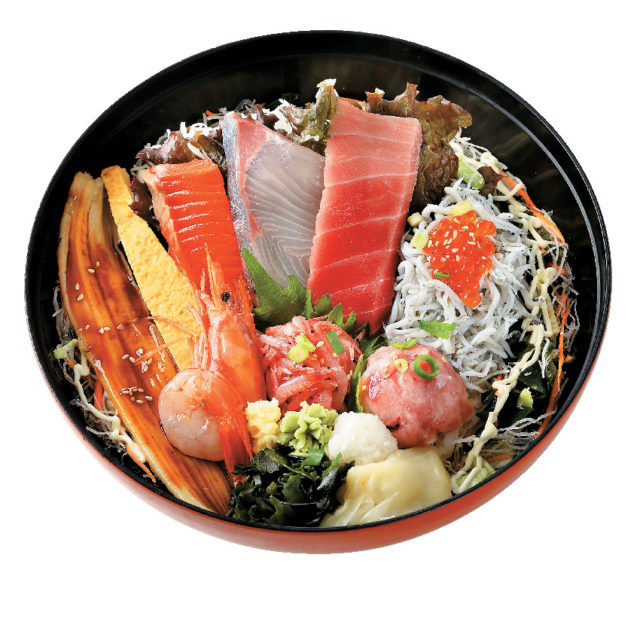 1 江島神社参道 参道で海鮮丼ランチ