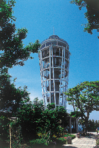 3 江の島サムエル・コッキング苑で眺望を楽しむ