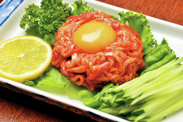 仙台味噌を使った元祖味噌漬け牛タン「牛たん 一福」