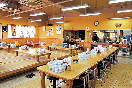 本ソーキ&三枚肉のお得な組み合わせ「そば処 玉家」