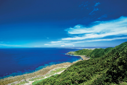【久米島の立ち寄りスポット】比屋定バンタ