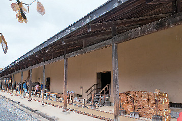 【高山陣屋×役人の仕事部屋】年貢米を大切に保管「御蔵」