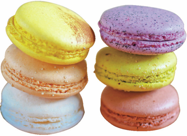 【沖縄のおすすめ手土産】カラフルマカロンに胸キュン「Ringo Cafe」