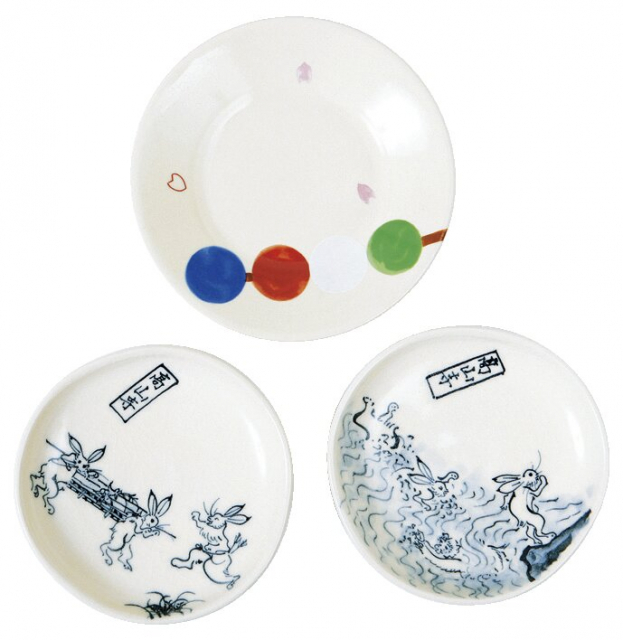 多彩な器が並ぶ清水焼の専門店「松韻堂」