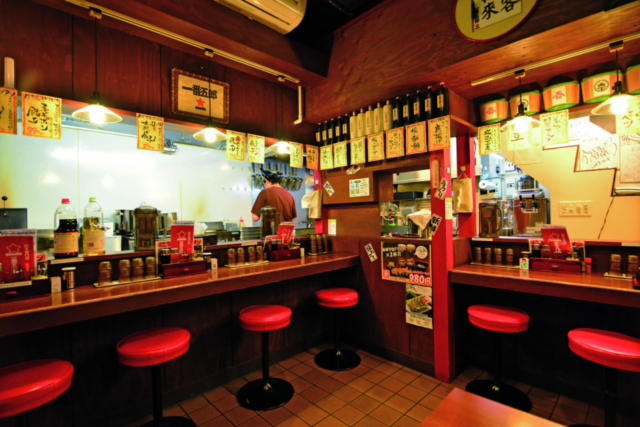 杜の都を思わせる緑色の餃子「一番五郎」