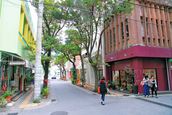 【那覇・裏国際通り】浮島通り