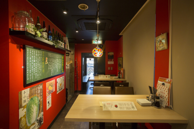 究極の珍味ほやを刺し身で堪能「ほや&純米酒場 まぼ屋 仙台駅前店」