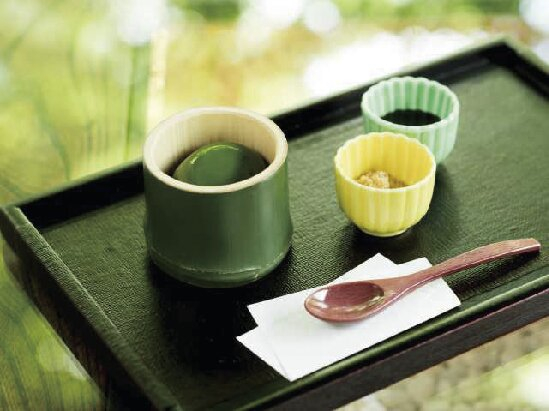 【嵐山のカフェ&グルメ】7.緑に囲まれたテラス席から保津川を望むひととき「茶寮 八翠」