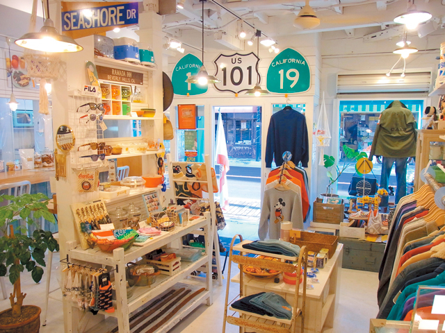 【由比ヶ浜のステキ雑貨のお店】Andy's Store and Cafe