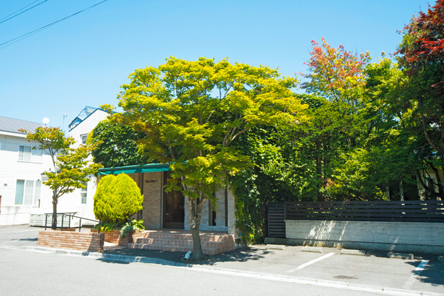 【函館×スイーツ】フランス菓子 ペシェ・ミニヨン
