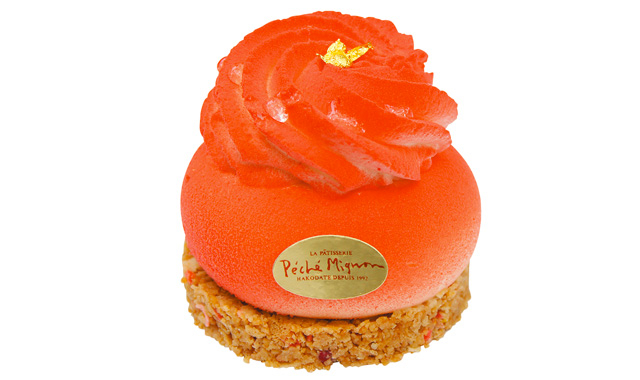 季節を感じる中庭でフランス菓子を堪能「フランス菓子 ペシェ・ミニヨン」