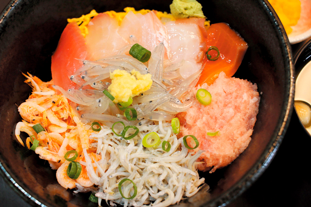 【江の島グルメ×海鮮丼】江の島ハルミ