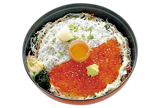 【江の島グルメ×海鮮丼】しらす問屋 とびっちょ 江の島本店