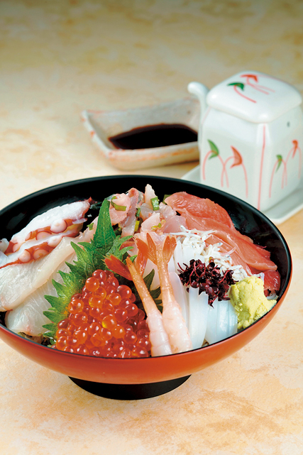 【江の島グルメ×磯料理】江之島亭