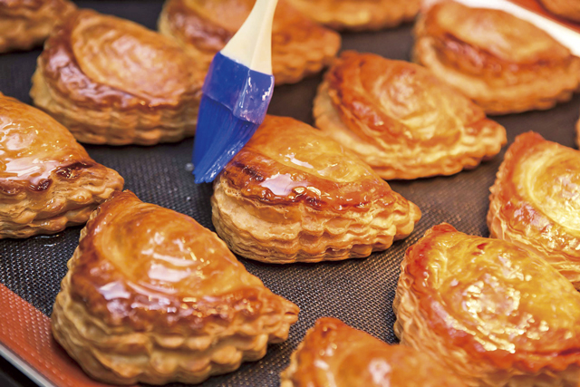 【善光寺×観光】長野の魅力が詰まった人気のパイ「信州りんご菓子工房 BENI-BENI」