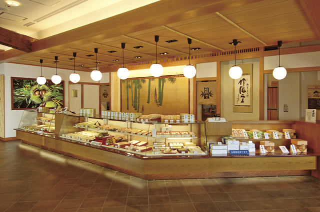 【善光寺×観光】栗の上品な甘さを味わえる「竹風堂 善光寺大門店」