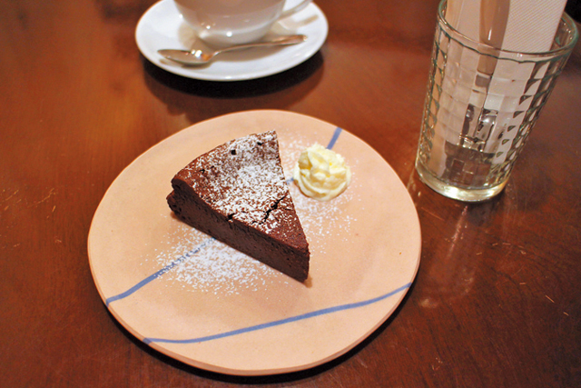 江の島のおすすめカフェ⑨ Gigiカフェ