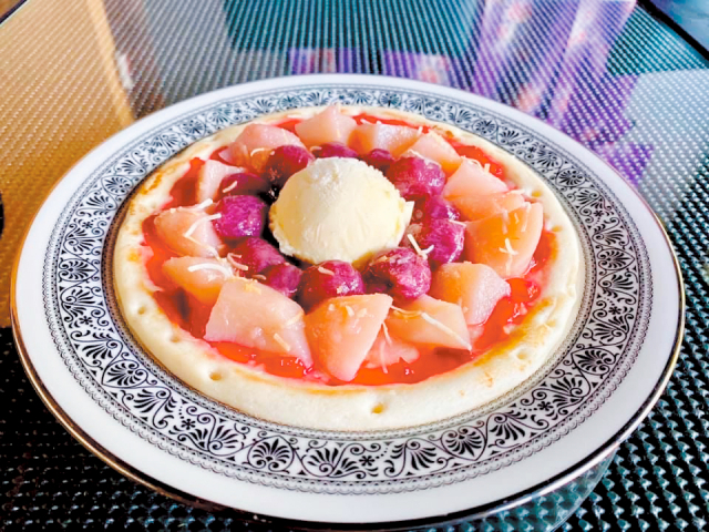 【甲府×観光】山梨ならではのフルーツビザが人気「カフェ テロワール」