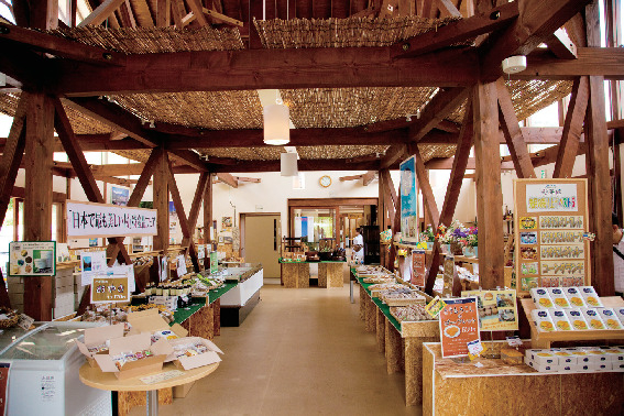 ファーマーズマーケット彩菜館