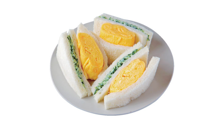 喫茶、食堂、民宿。なごのや