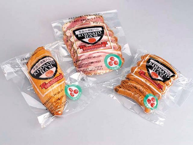 〈清里のみやげスポット〉清里ハム