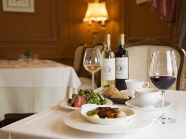 【甲府×観光】本格フレンチが自慢のワイナリーレストランでご褒美ランチ「サドヤ」